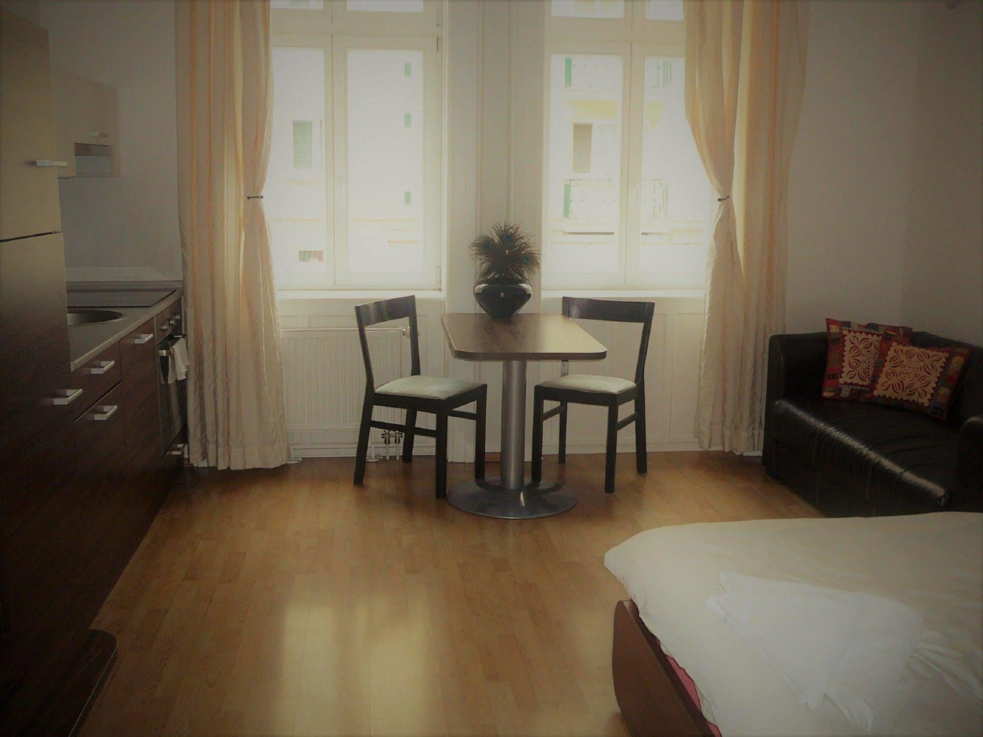 Lion Medena, Big Size, High Ceilings Apartmán Bratislava